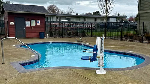 Plumtree Apartments Photo 1