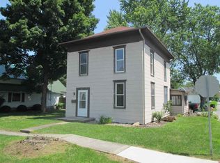 202 N Line St, South Whitley, IN