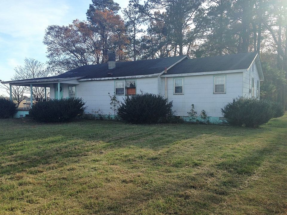 2nd image of 424 Bowden Rd
