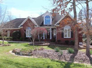 2364 Grand Oaks Blvd, Burlington, NC 27215