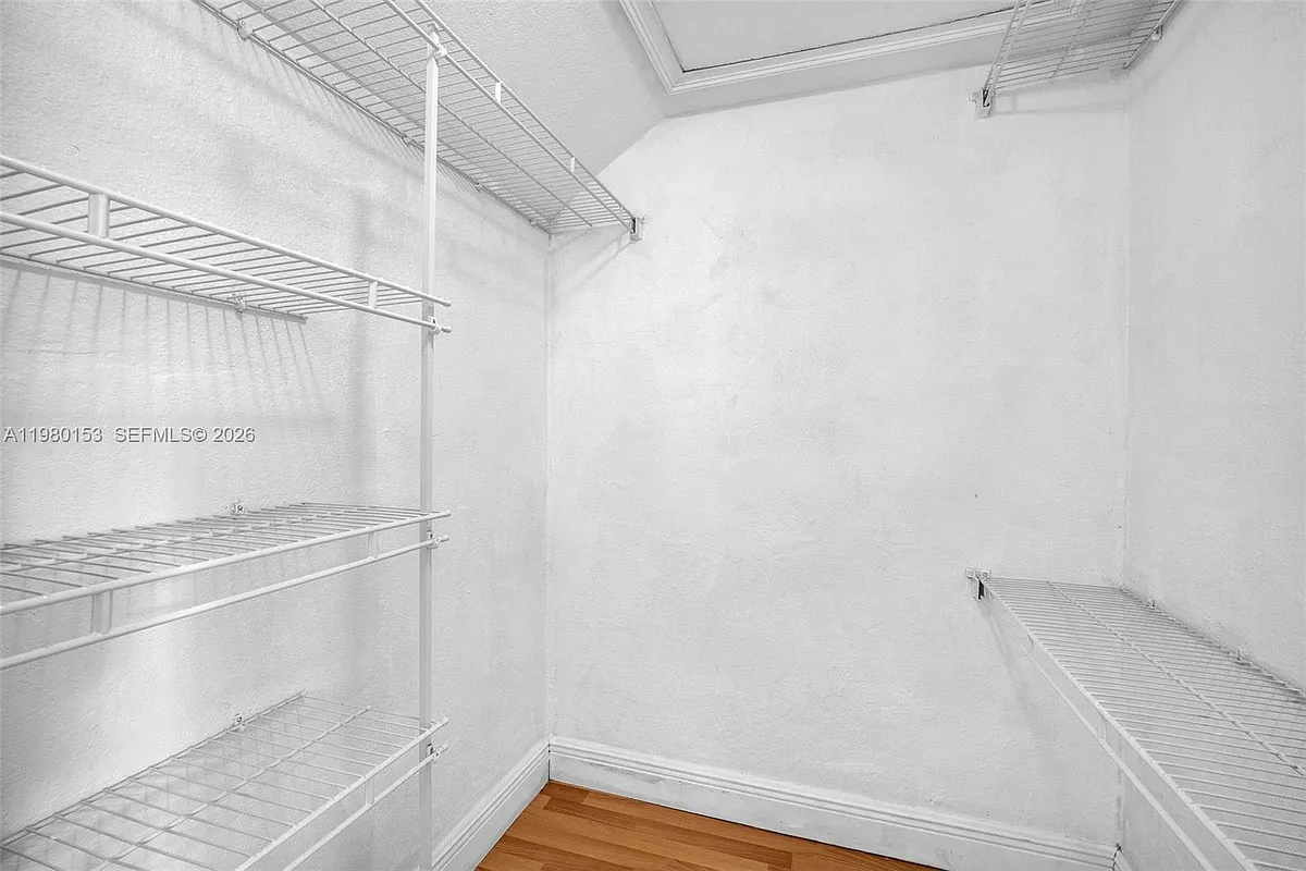 Building Photo - 3245 Virginia St #39