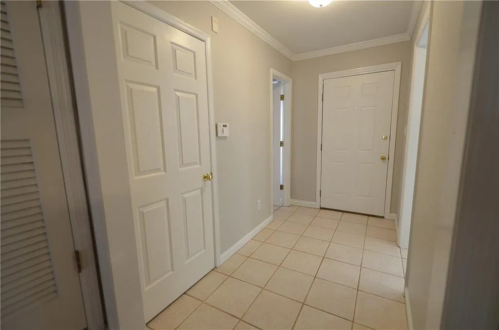 2 bed, 2.5 bath, 1632 sqft, $1,950 — Photo 4