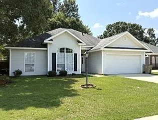 3 bed, 2.0 bath, 1738 sqft, $1,850 — Photo 1