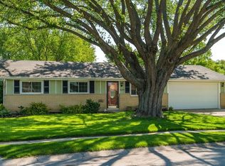 5209 Ottawa Dr, Fairborn, OH
