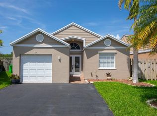 217 SW 159th Way, Sunrise, FL 33326