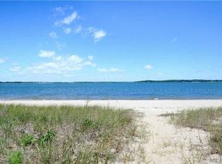 155 W Shore Dr, Southold, NY 11971
