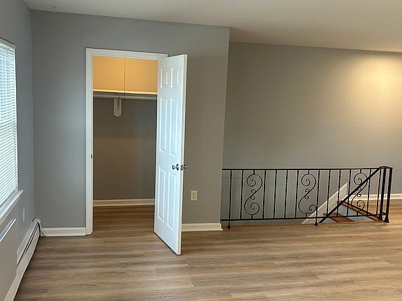 5th image of 631 17th Ave APT 38