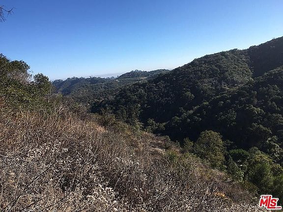 3rd image of Kleinart Ln
