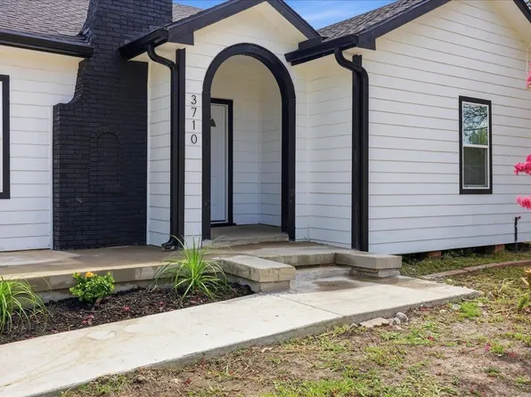 3710 9th Ave, Port Arthur, TX 77642
