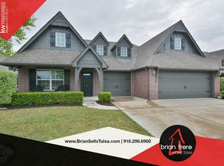 10621 S Nathan St, Jenks, OK 74037