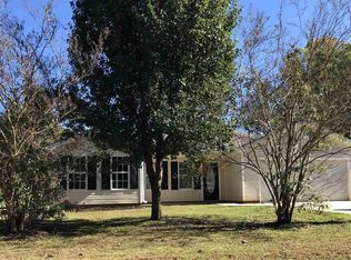 91 Cherokee Ln, Lavonia, GA 30553