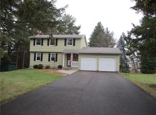 1107 Terry Dr, Webster, NY 14580