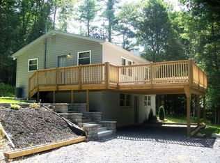 1503 Sherwood Forest Rd, Saylorsburg, PA 18353