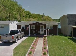 616 Delaware St, Ironton, OH 45638