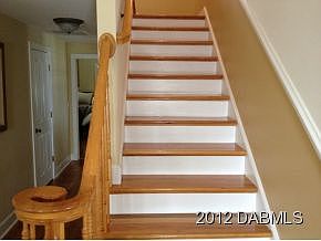 5th image of 4134 Halifax Dr