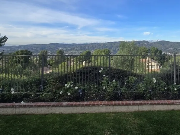 911 S Firefly Dr, Anaheim, CA 92808
