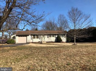 17501 Collier Cir, Poolesville, MD 20837