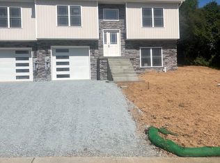 90 Price Ave S, Waynesboro, PA 17268