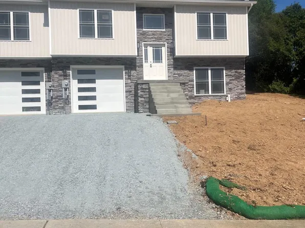 90 Price Ave S, Waynesboro, PA 17268