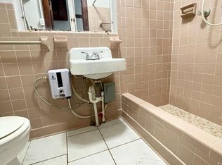 815 Emery St, Inverness, FL 34450