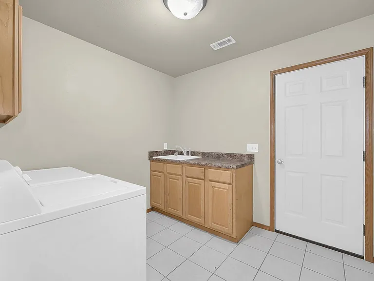 2970 W Old Farmington Rd — Photo 19