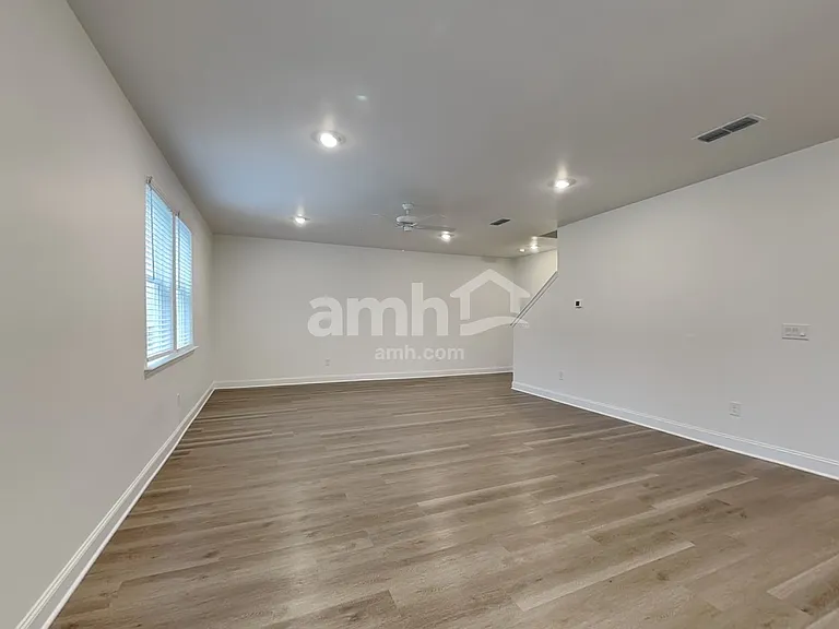 1529 Aquamarine Dr — Photo 8
