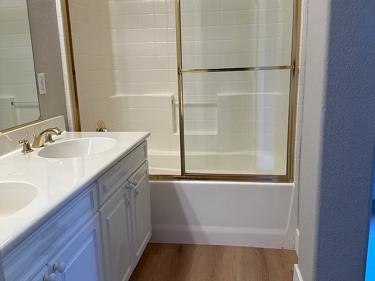 886 Revelation Pl — Photo 10