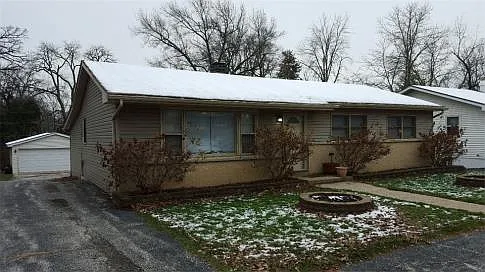 33351 N Lake Shore Dr photo 1