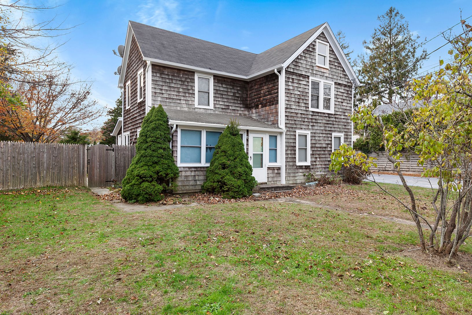 3 bedroom 2 bath house on premise