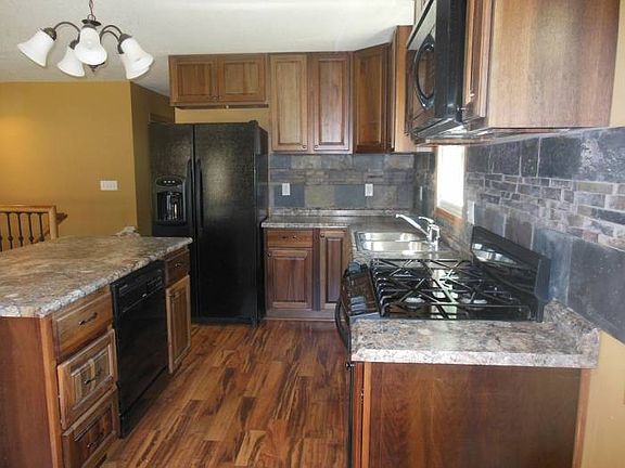 Kitchen with Island