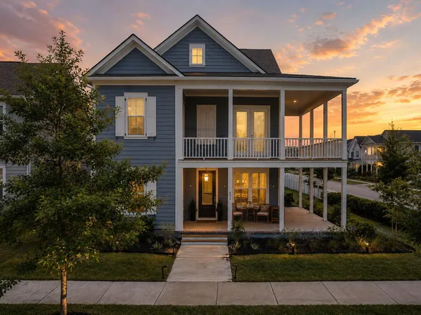 670 Blueway Ave, Summerville, SC 29486
