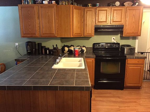 3rd image of 103 N Mary St