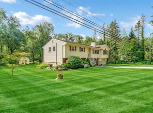 600 Leetown Rd, Stormville, NY 12582