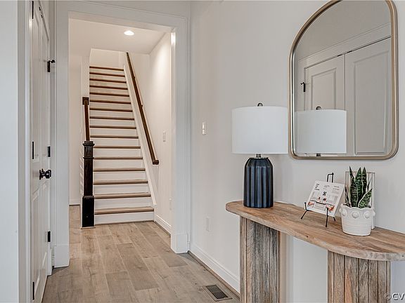 3rd image of 1117 N 30th St