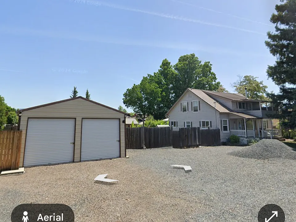 1395 Thomas Rd