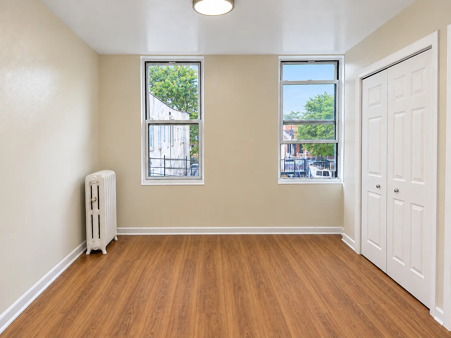 2 bed, $2,400 — Photo 4