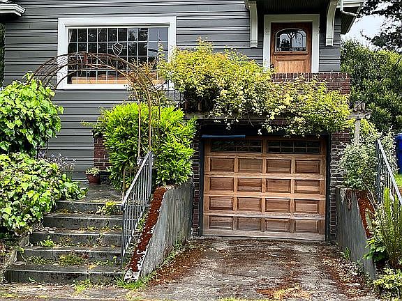 2nd image of 7017 21st Ave NW