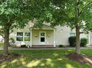 3043 Ivy Hill Cir UNIT A, Cortland, OH 44410