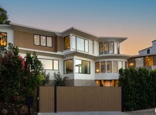 3858 Buena Park Dr, Studio City, CA 91604