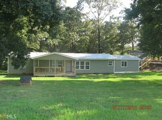 385 Sosby Cir, Carnesville, GA 30521