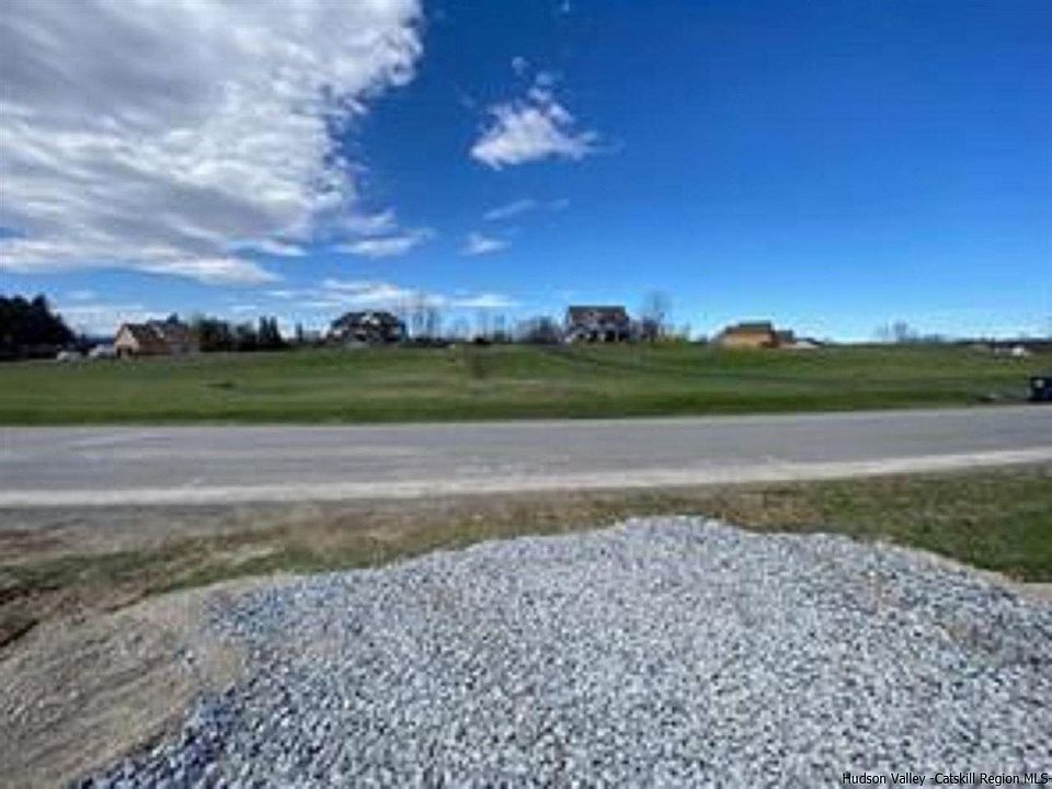 2nd image of 22 Le Fevre Ln