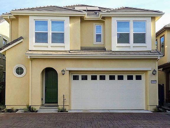 2nd image of 6066 Charlotte Dr