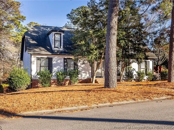 605 Merrick Ct, Fayetteville, NC 28311