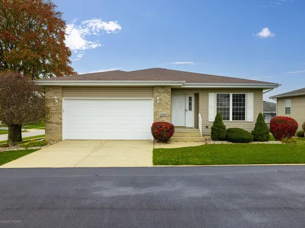 11629 Homestead Village Ct #11629, Saint John, IN 46373