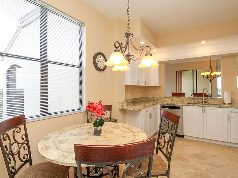 7024 Pelican Bay Blvd #F-504 — Photo 33