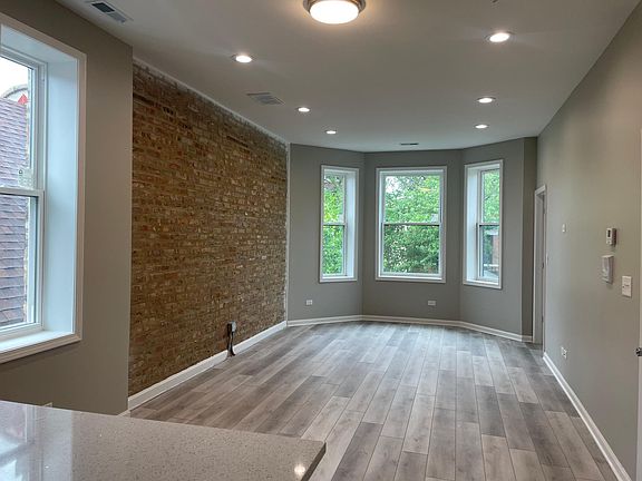 2nd image of 2535 S Trumbull Ave #3