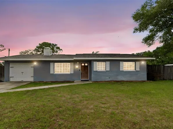 39051 12th Ave, Zephyrhills, FL 33542