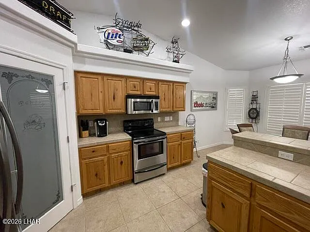 2875 Arabian Dr — Photo 14
