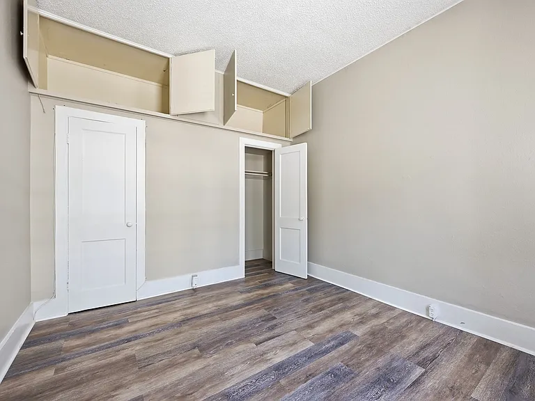 401 Rose St #1 — Photo 13