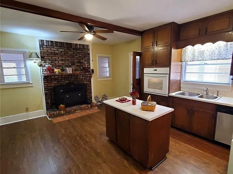7025 Rico Rd — Photo 12